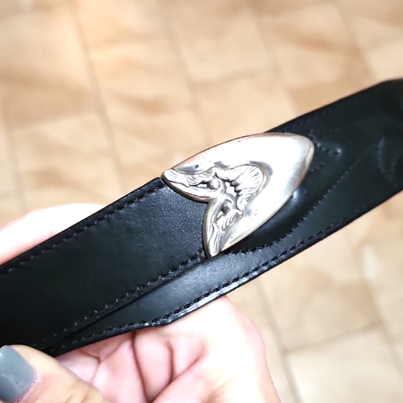 Brighton Out West Black Scroll Heart Embossed Leather Belt RARE - Picture 5 of 6